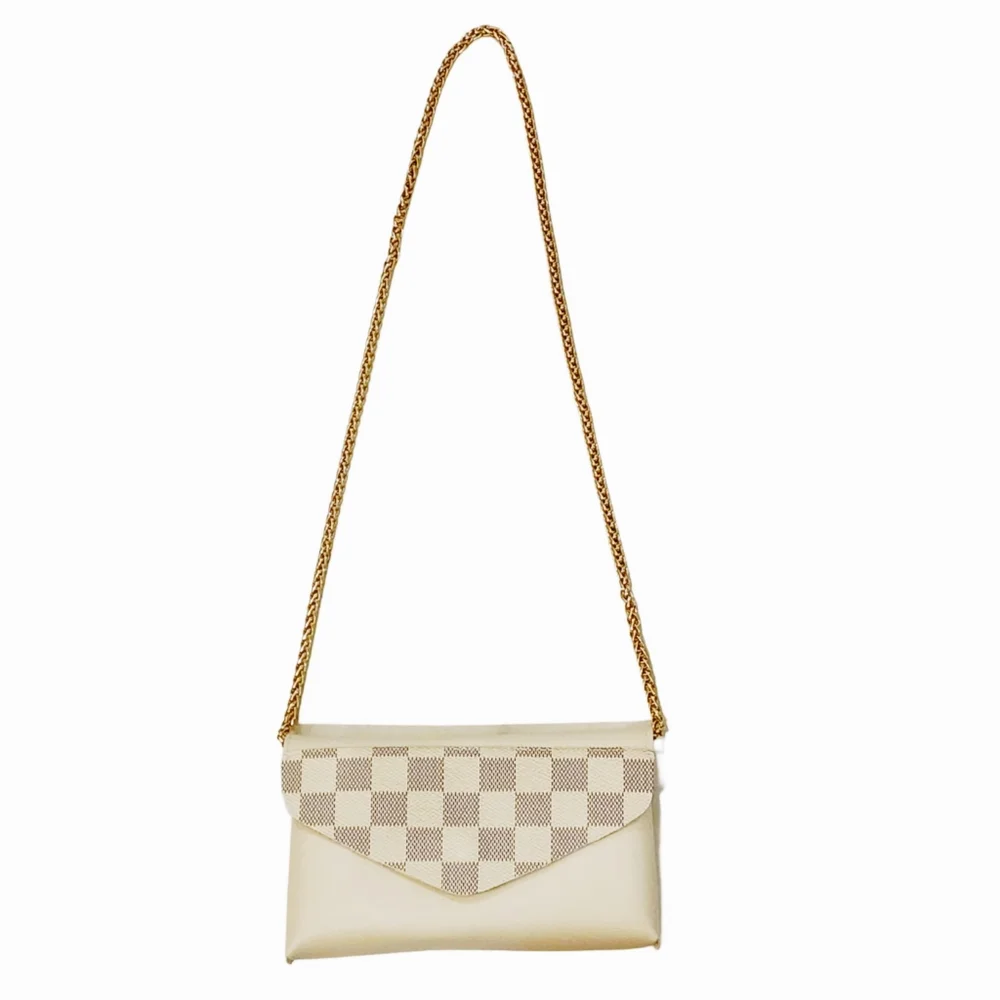 Louis Vuitton Leather Repurposed on Ivory Convertible Bum/Belt/Crossbody Bag - Picture 3 of 11